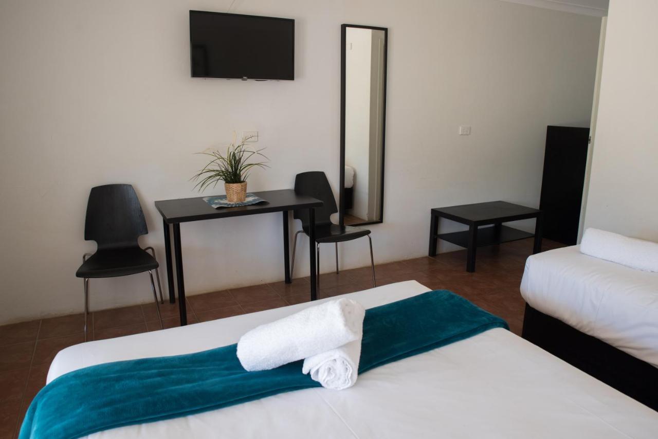 Jurien Bay Hotel Motel Exterior photo
